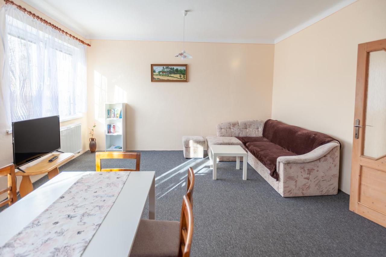 Apartmany Domek U Lesa Bitov Luaran gambar